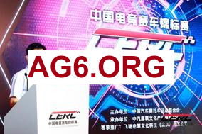 JKL看小徐逆天5厘米TP气笑了：走过去都比TP快，想干嘛？